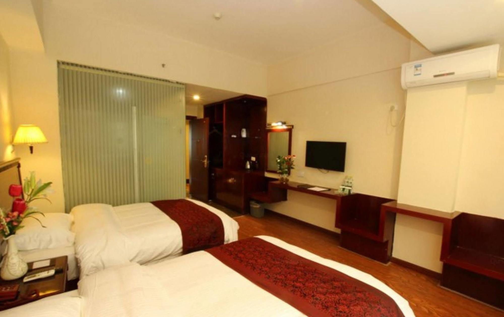 Greentree Inn Guangxi Guilin Lingui Jinshan Square Jinshui Road Express Hotel Extérieur photo